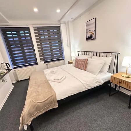 Royal Moon ホテル