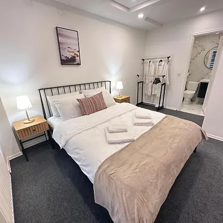 Royal Moon * サラエヴォ