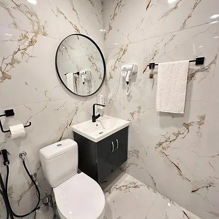 Ξενοδοχείο Royal Moon