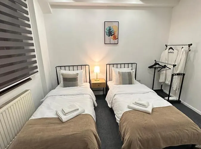 Royal Moon * Sarajevo